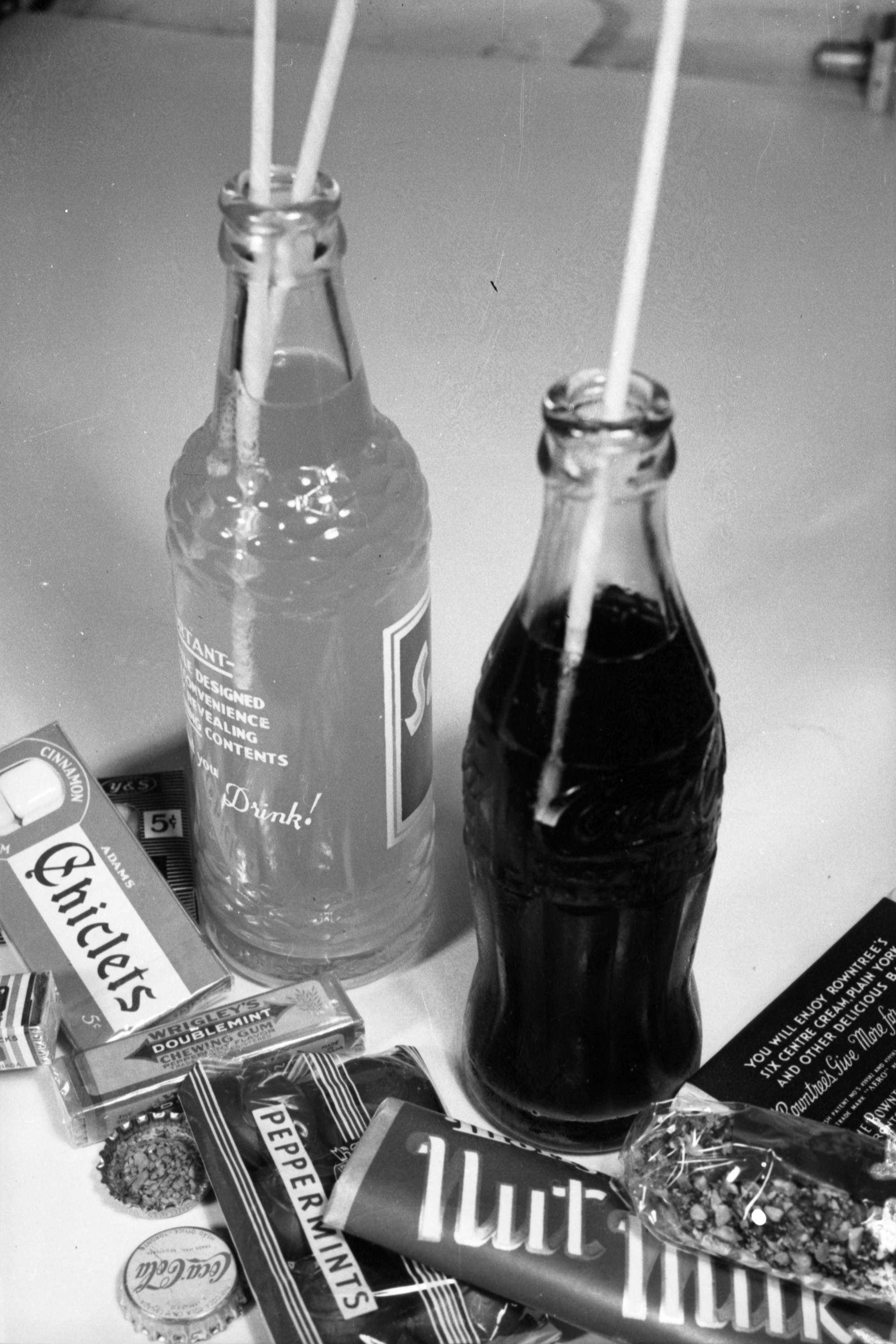 vintage-soda-bottles-candy